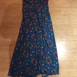 LuLaRoe Maxi Skirt size Medium floral